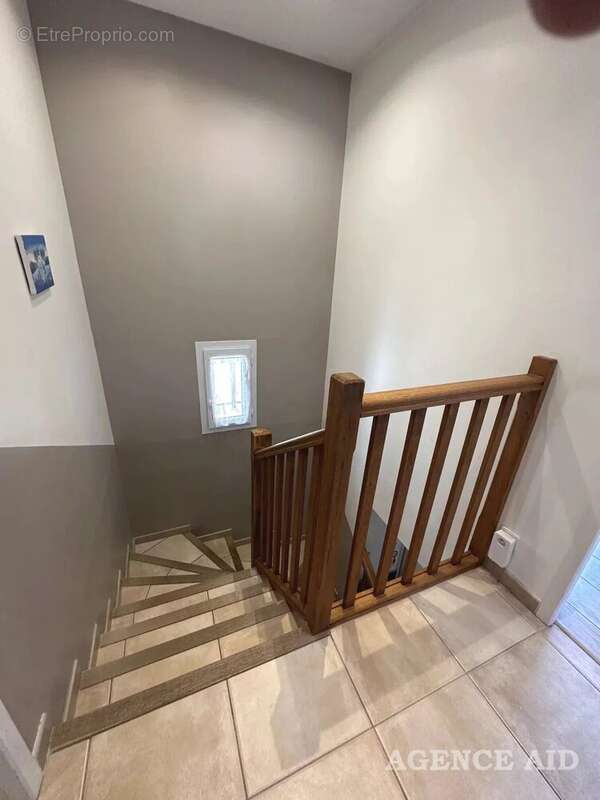 Maison à CUGES-LES-PINS