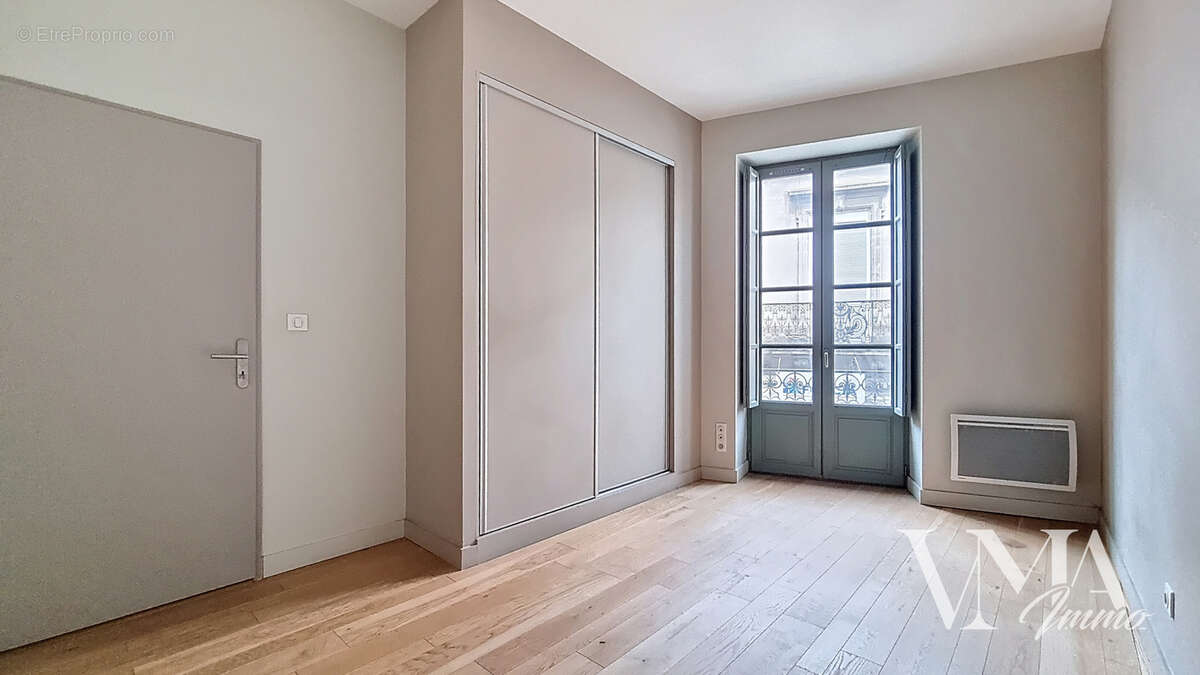 Montpellier Centre   Idéal premier achat ou investissement   T2 de 50 m2 avec balcon - photo 5