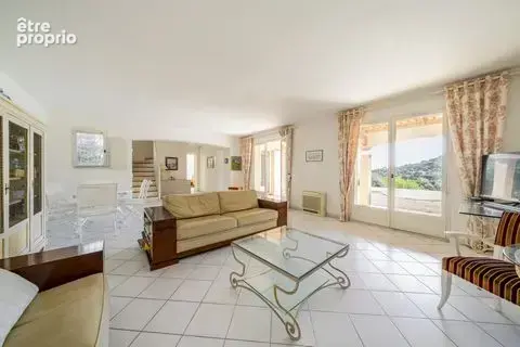 Maison 1 pièce 120 m² à vendre à Cavalaire-Sur-Mer (83240) - photo 3