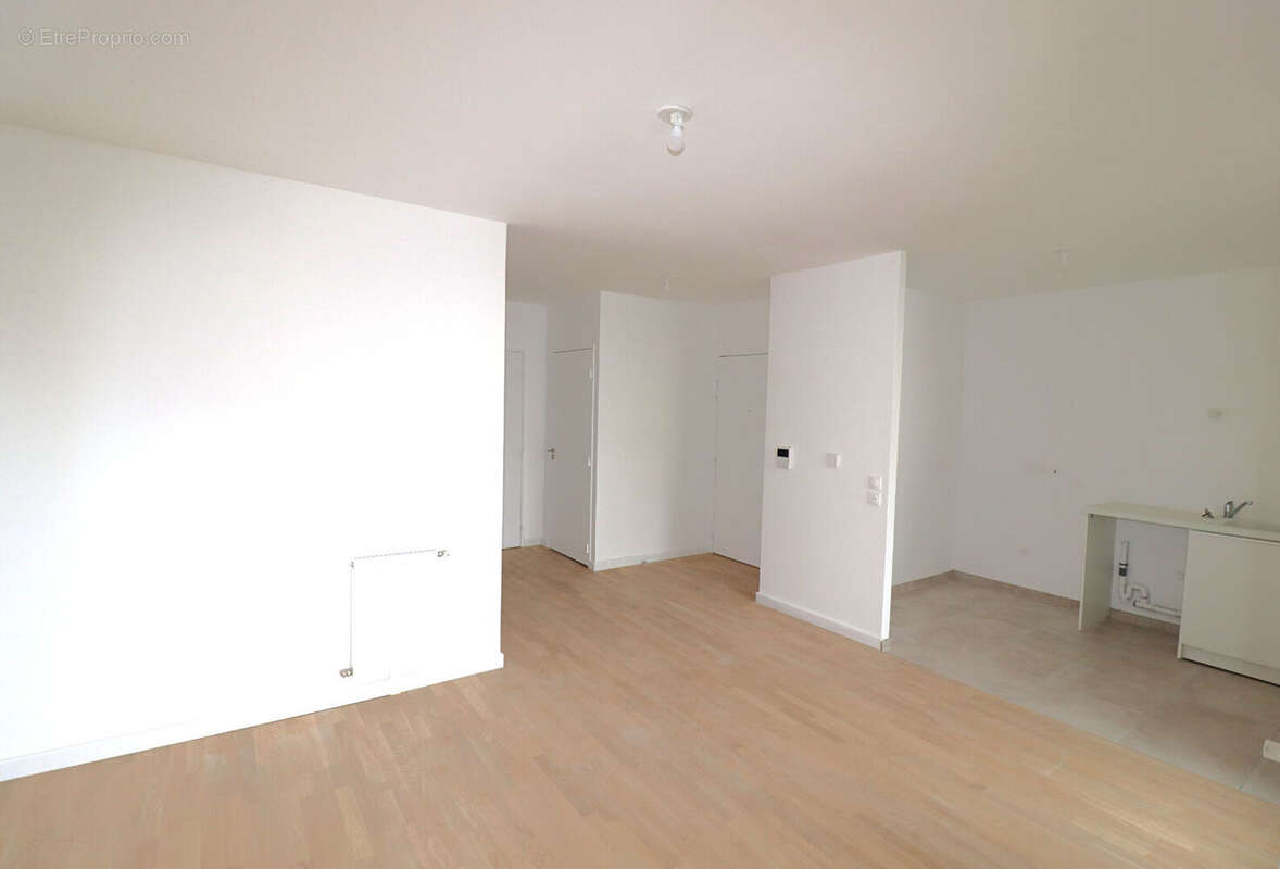 Appartement à ISSY-LES-MOULINEAUX