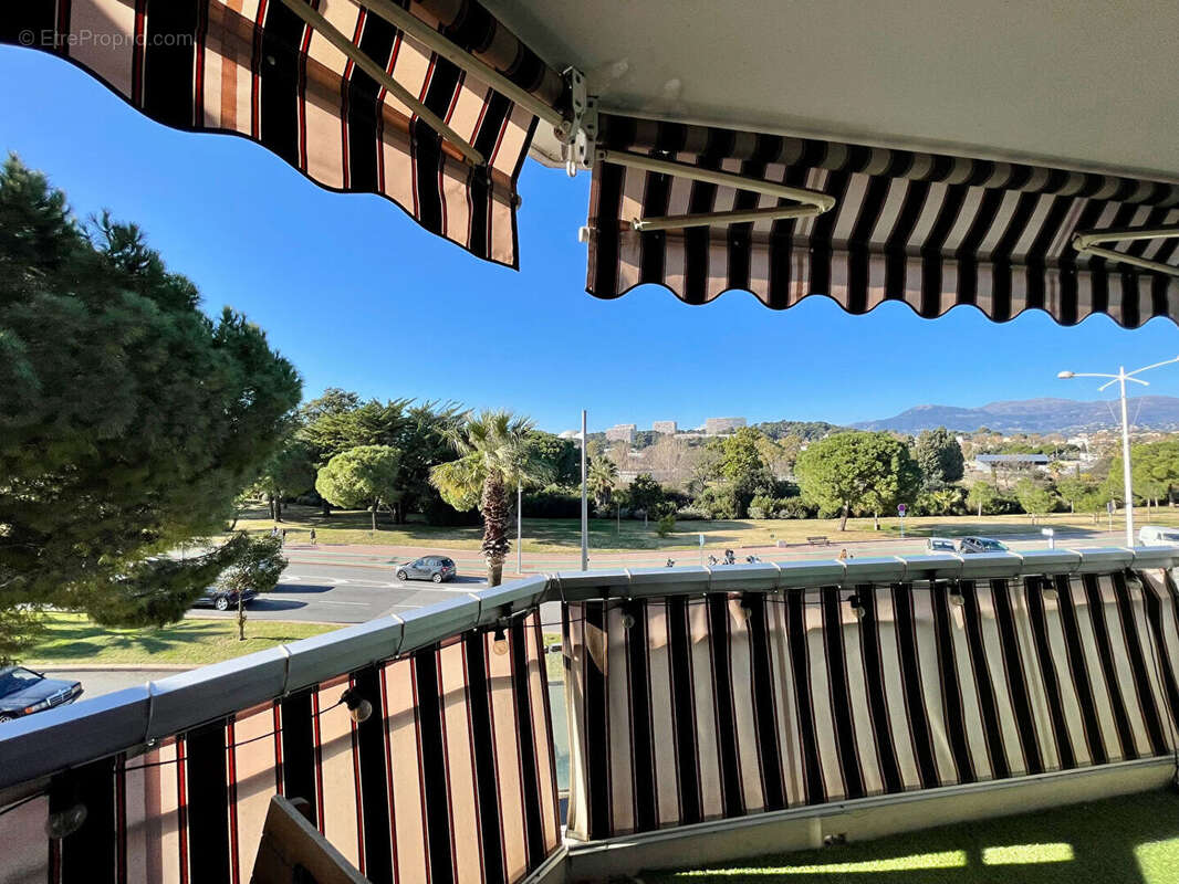 Appartement à CAGNES-SUR-MER