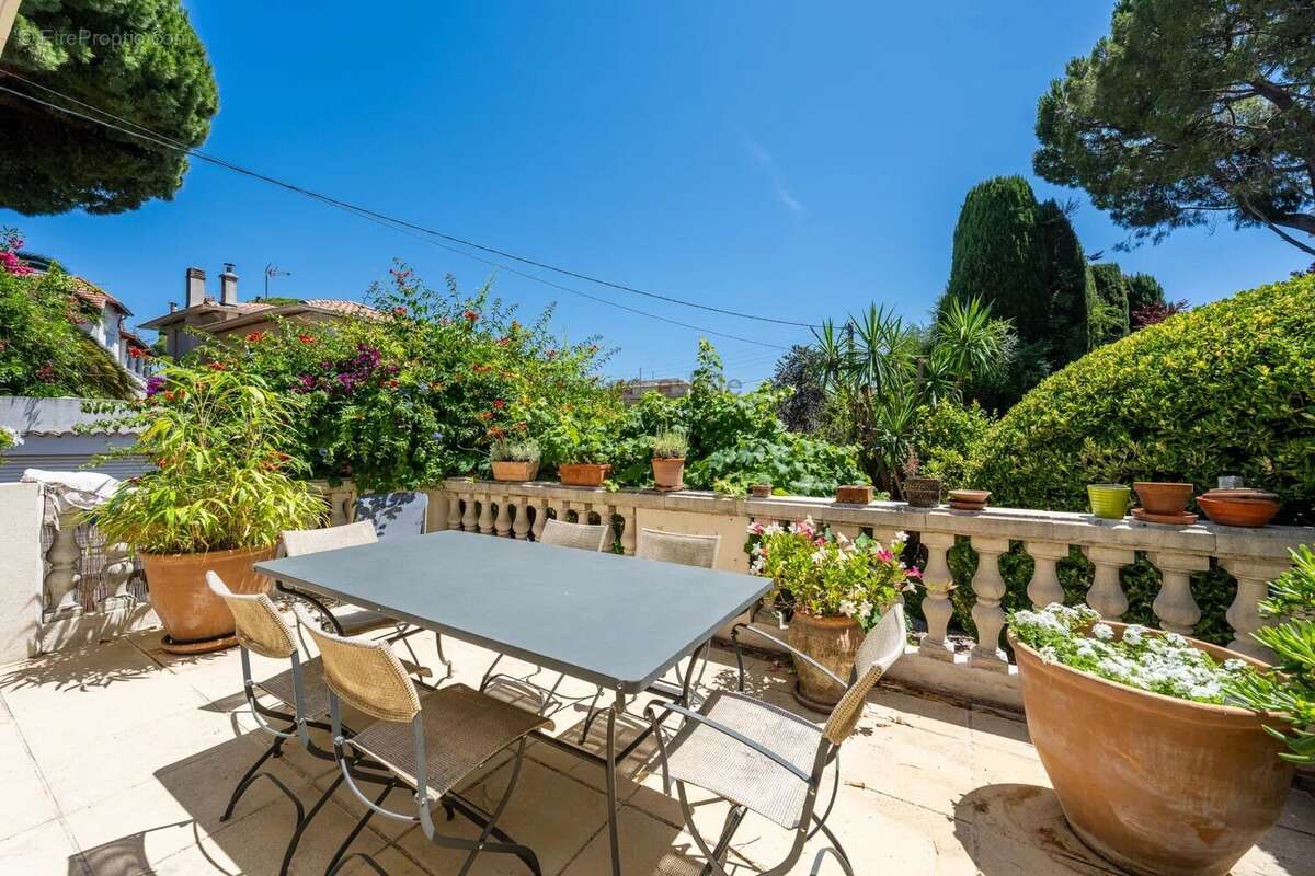 Maison à CANNES