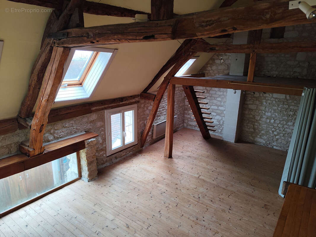 Maison à MARGNY-LES-COMPIEGNE