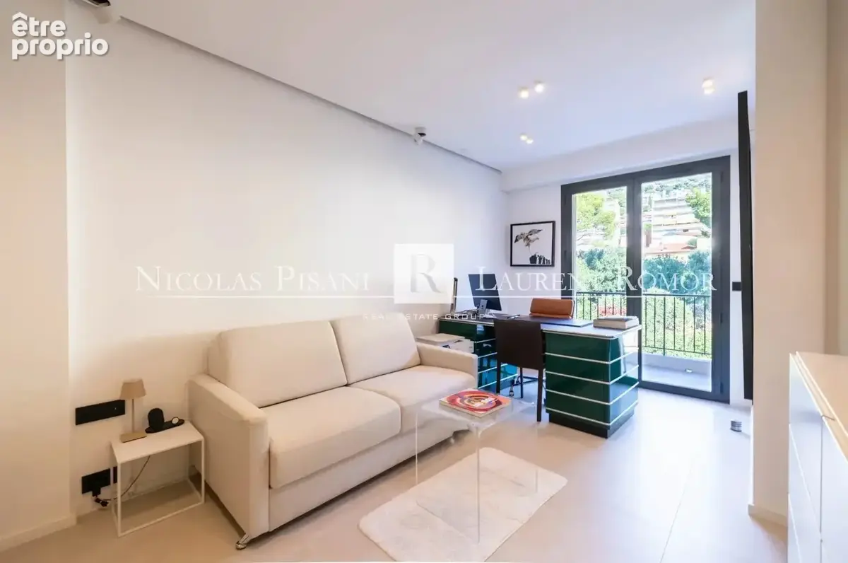Cap d'Ail - Appartement avec terrasse et vue mer - Résidence avec piscine - photo 5