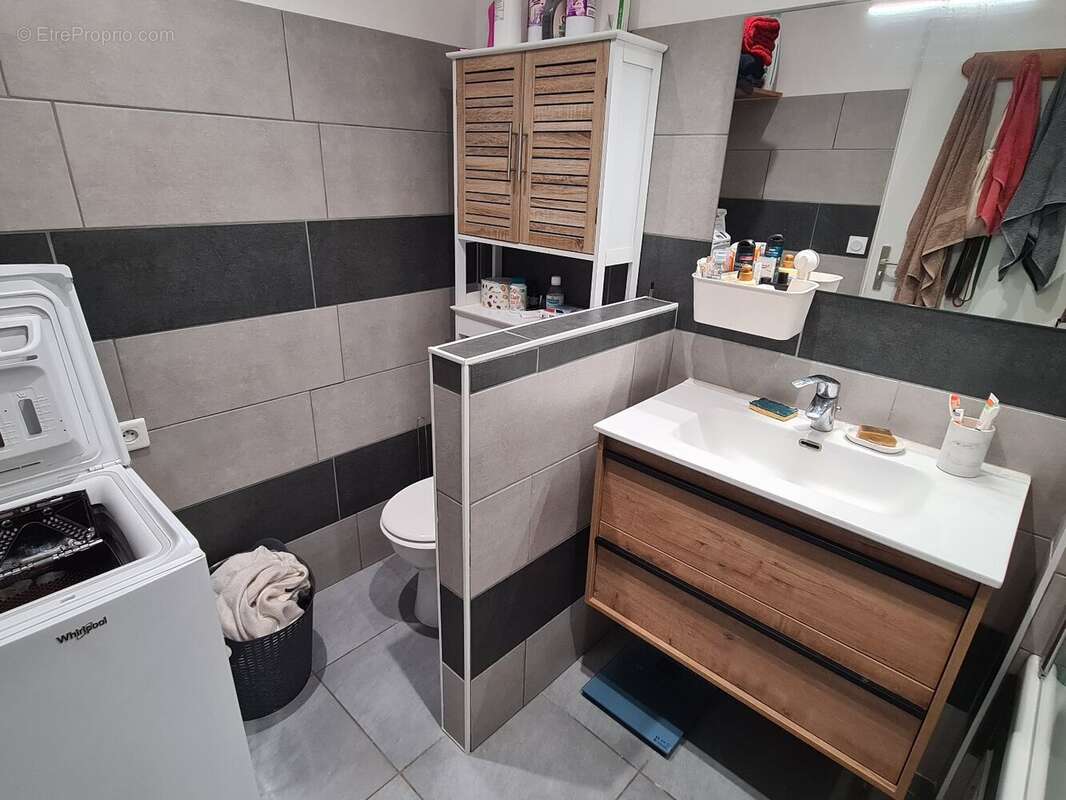 Appartement à GRIGNON