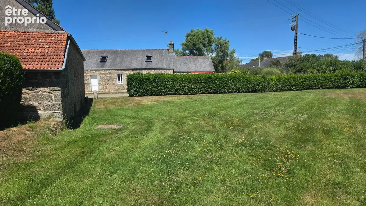 Bâtiment pierres sur  862 m² de terrain constructible - photo 2