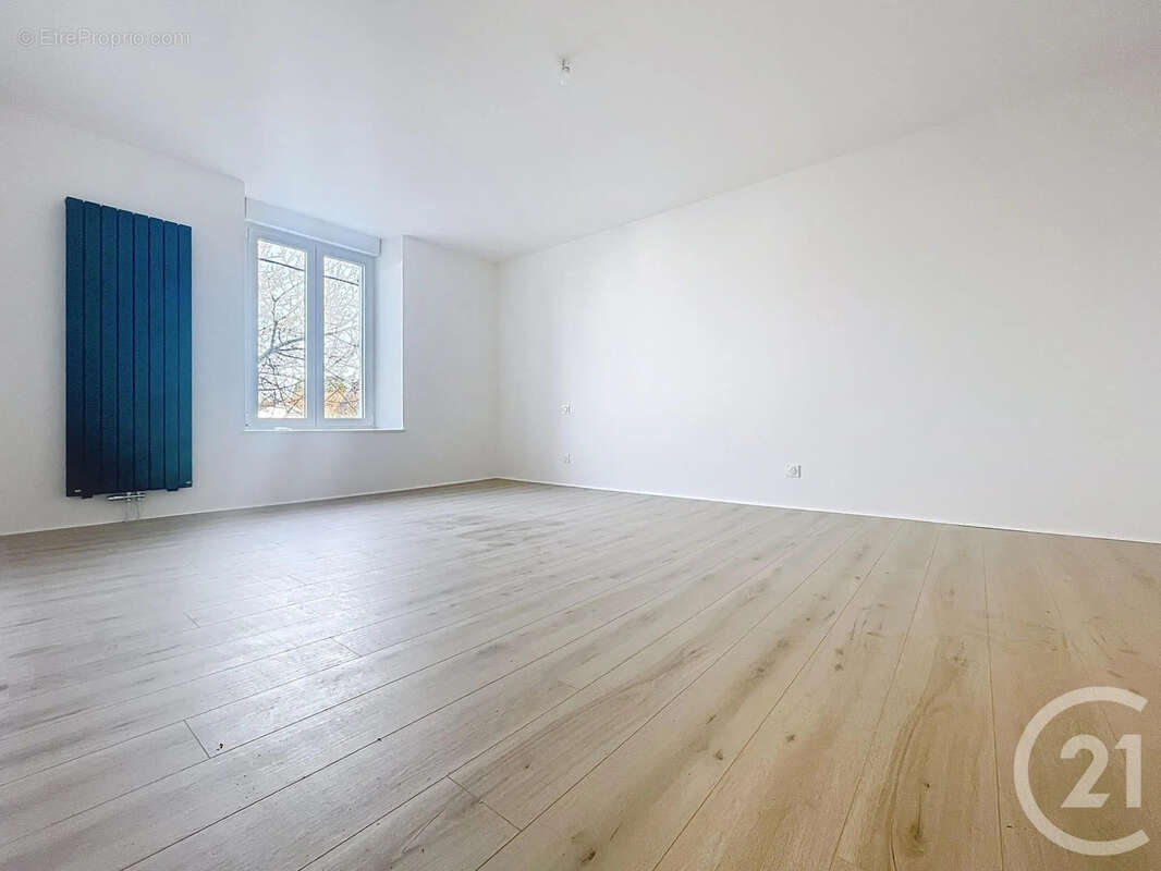 Maison à THAON-LES-VOSGES