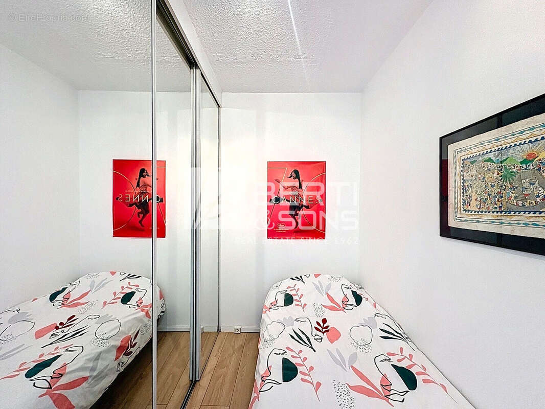 Appartement à MANDELIEU-LA-NAPOULE