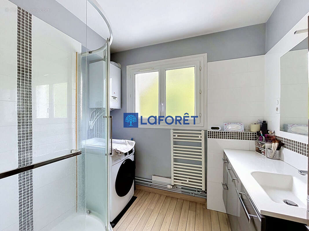 Immeuble Sotteville-lès-Rouen 9 pièces 140 m2 - photo 6