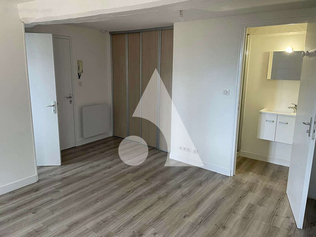 Appartement à LAMBALLE