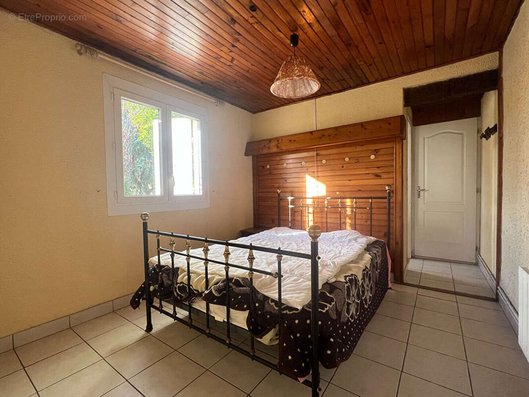 Maison à TONNAY-CHARENTE