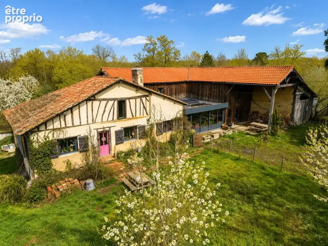 Ferme gasconne rénovée avec gîte indépendant dans un environnement boisé - photo 1