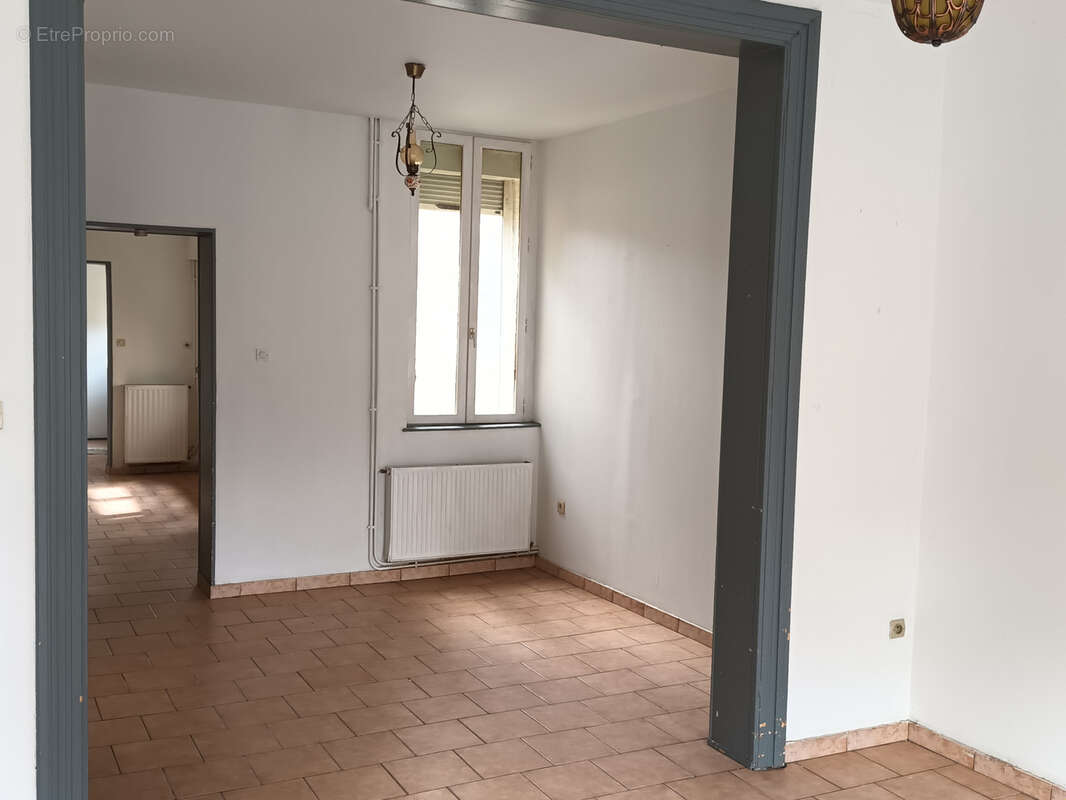 Maison à CONDE-SUR-L'ESCAUT
