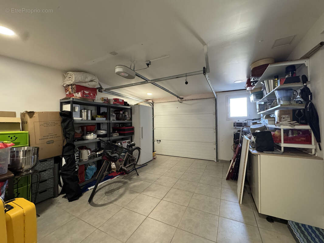 Maison à MONTBOUCHER-SUR-JABRON