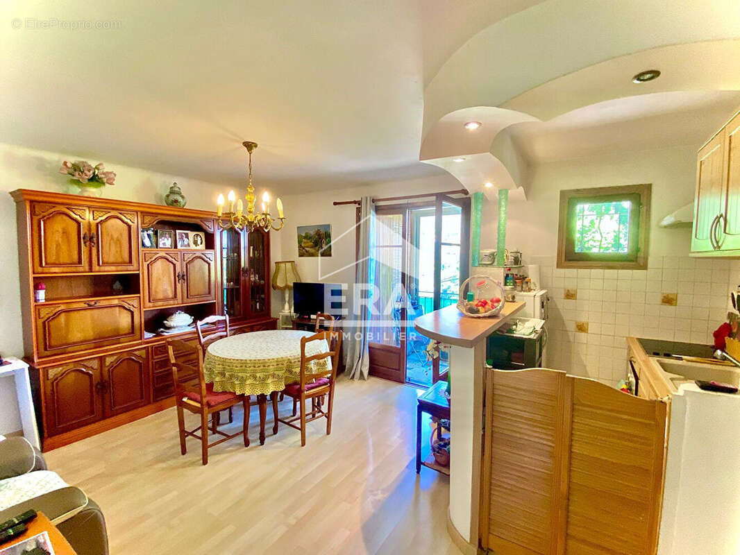 Appartement à VENCE