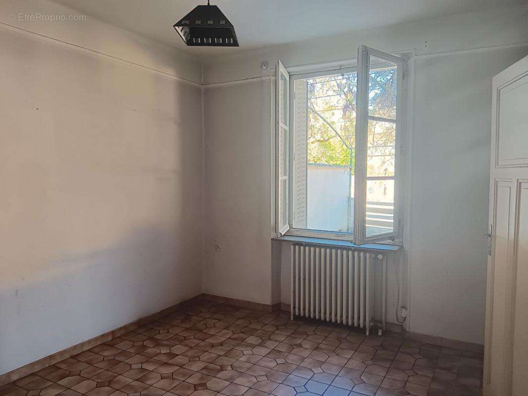 Maison à CAHORS