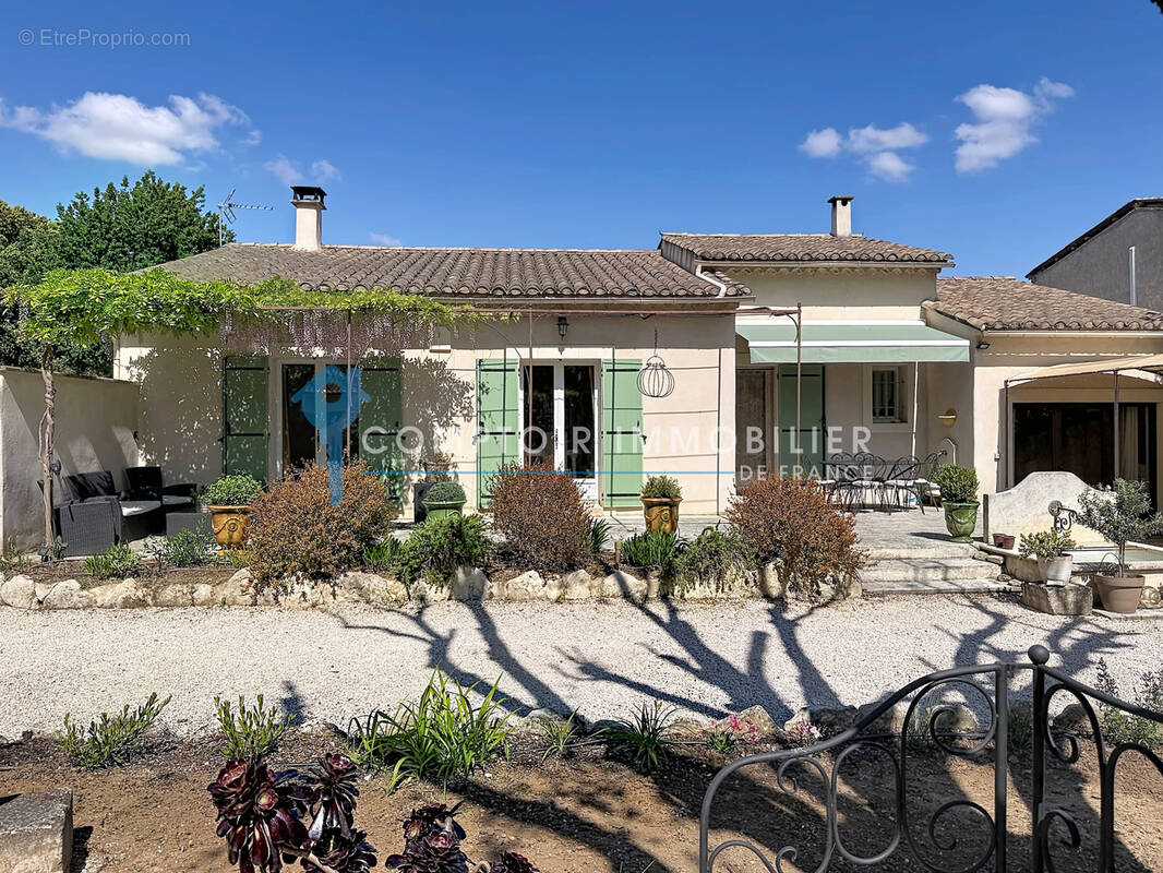 Maison à MAUBEC