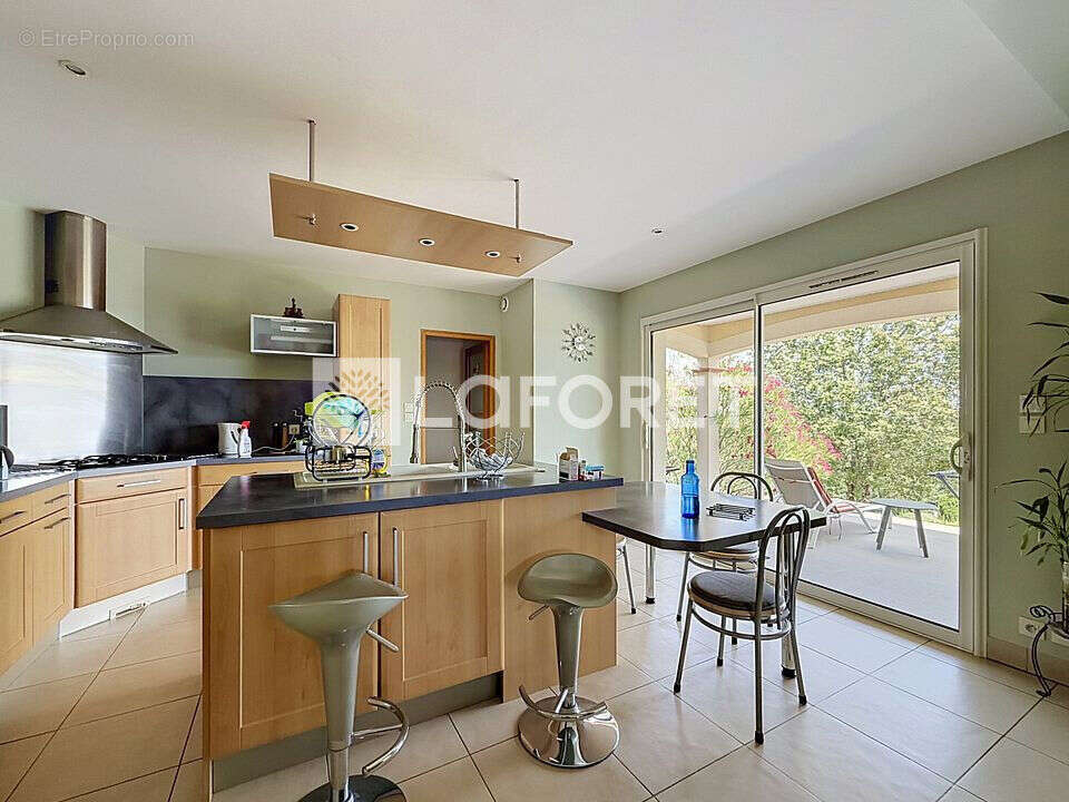 Maison Montjoire 5 pièce(s) 147.66 m2 - photo 7