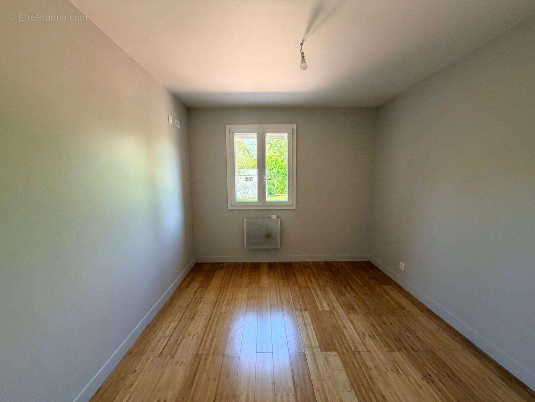 Maison à COUILLY-PONT-AUX-DAMES