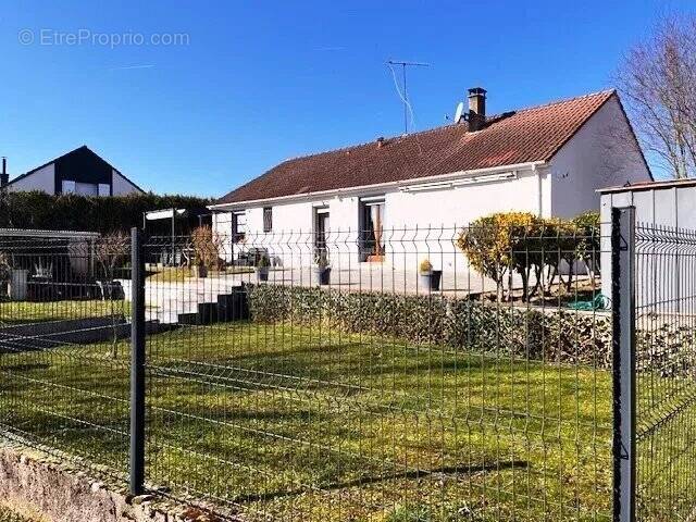 Maison à CHATEAU-SALINS