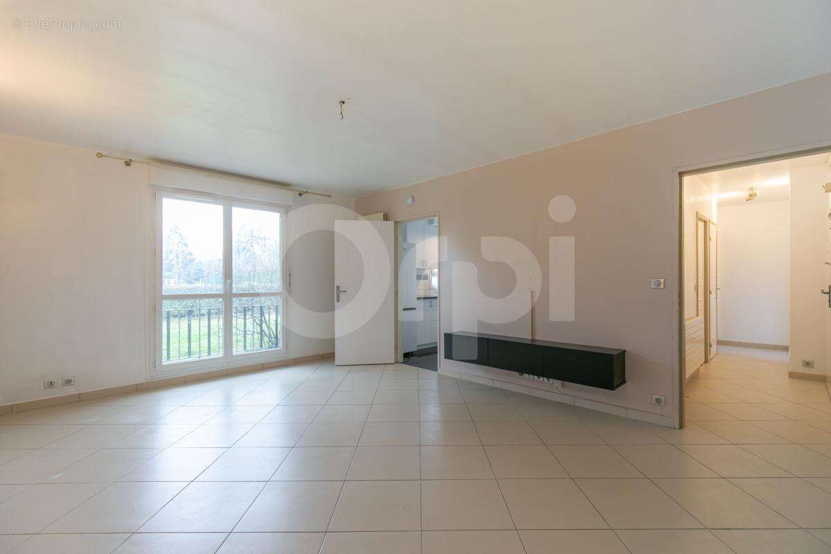 Appartement à BOISSY-SAINT-LEGER