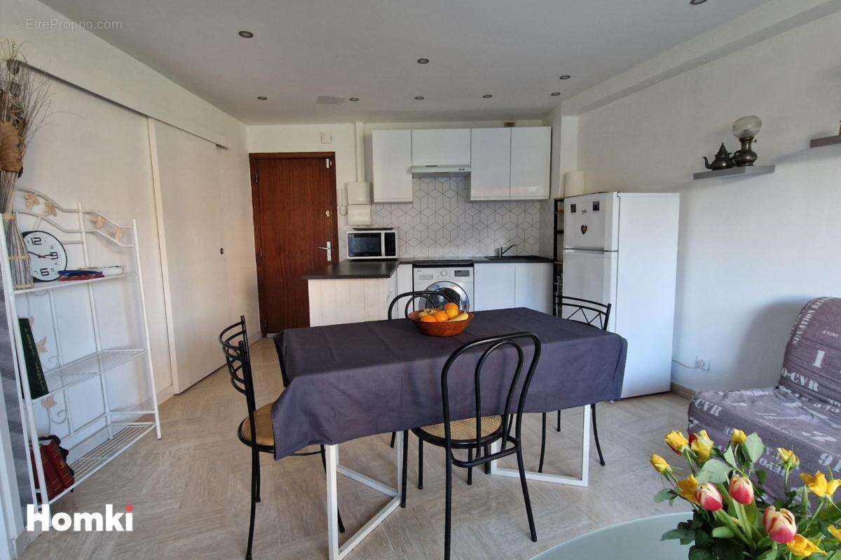 Appartement à MANDELIEU-LA-NAPOULE