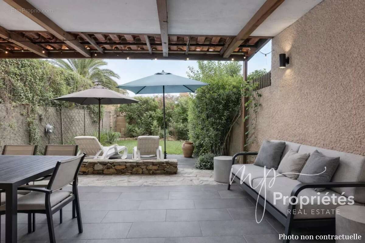 Appartement à RAYOL-CANADEL-SUR-MER