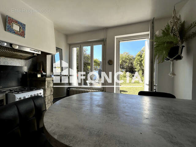 Maison à SAINTE-LIVRADE-SUR-LOT