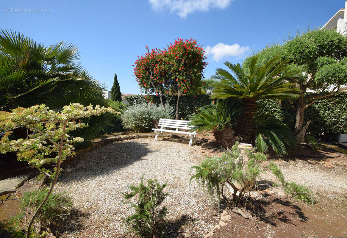 Appartement à SAINT-RAPHAEL