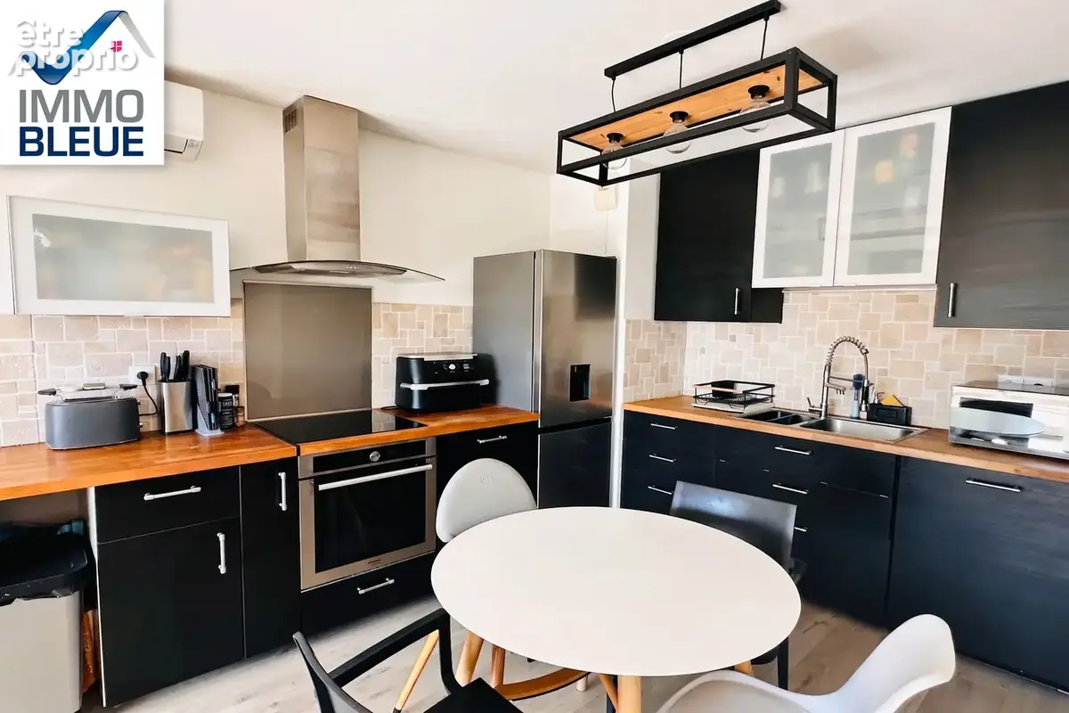 Appartement 4 pièces 79 m² à vendre à Martigues (13500) - photo 7