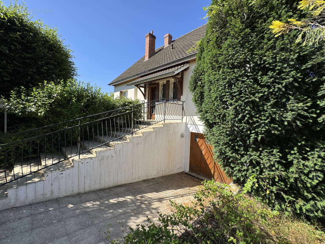 Maison à OLIVET