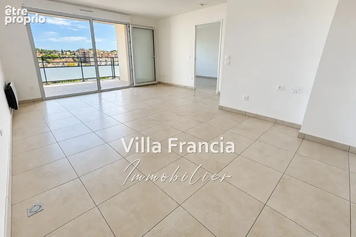 Appartement 2 pièces 43 m² à vendre à Le Cannet (06110) - photo 4
