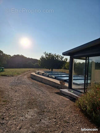 Maison à SAINT-HILAIRE-LES-PLACES