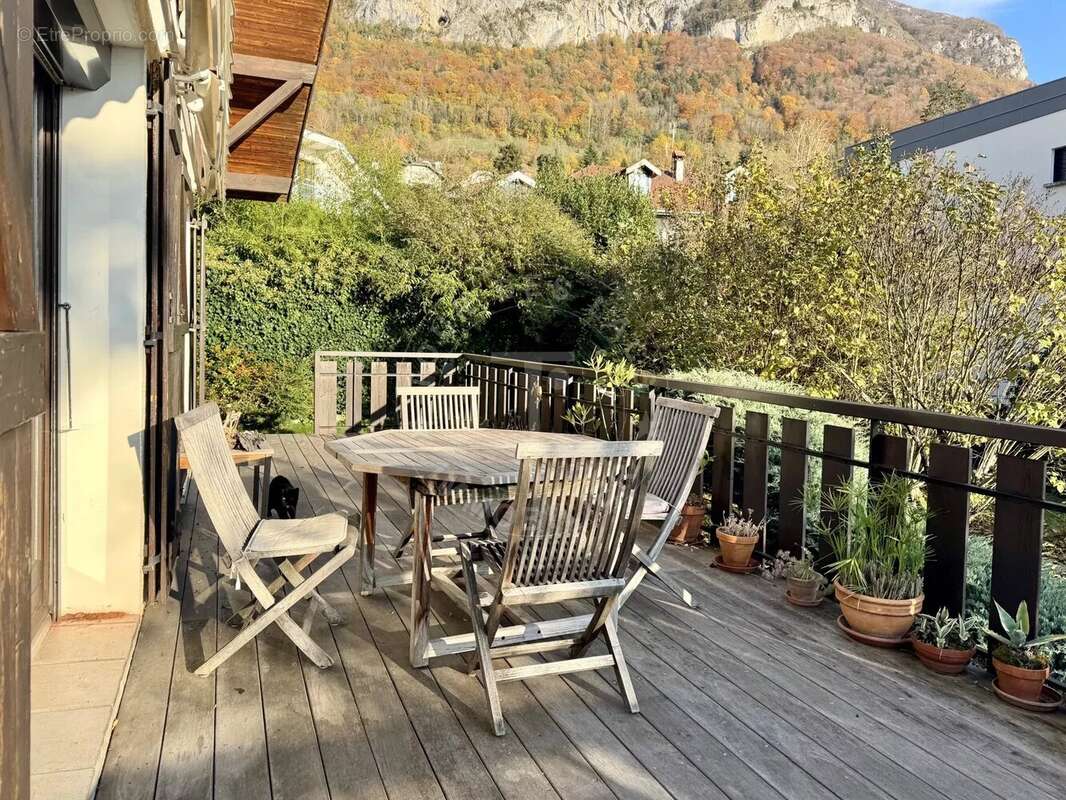 Maison à VEYRIER-DU-LAC