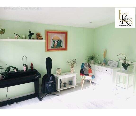 Maison à VILLENAVE-D'ORNON