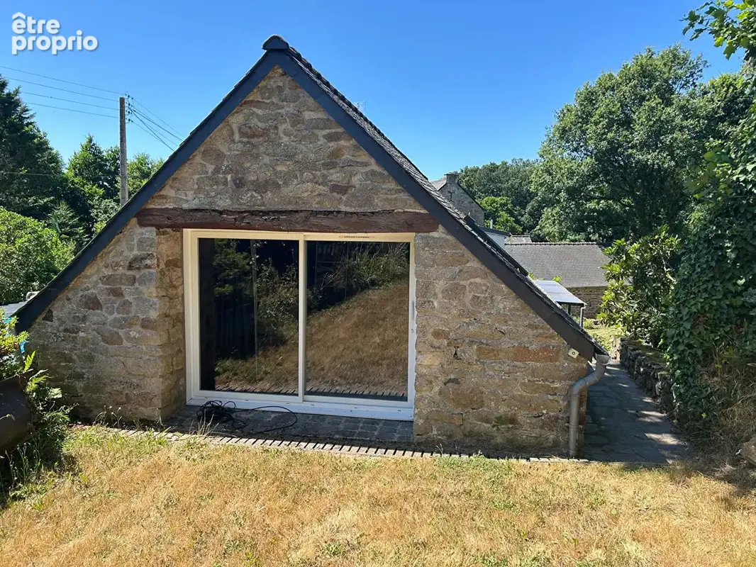 PLOUGOURVEST- Maison de caractère- 8 pièces 175m2 - photo 17