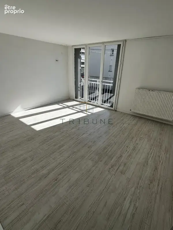 Appartement T4 avec garage - photo 2