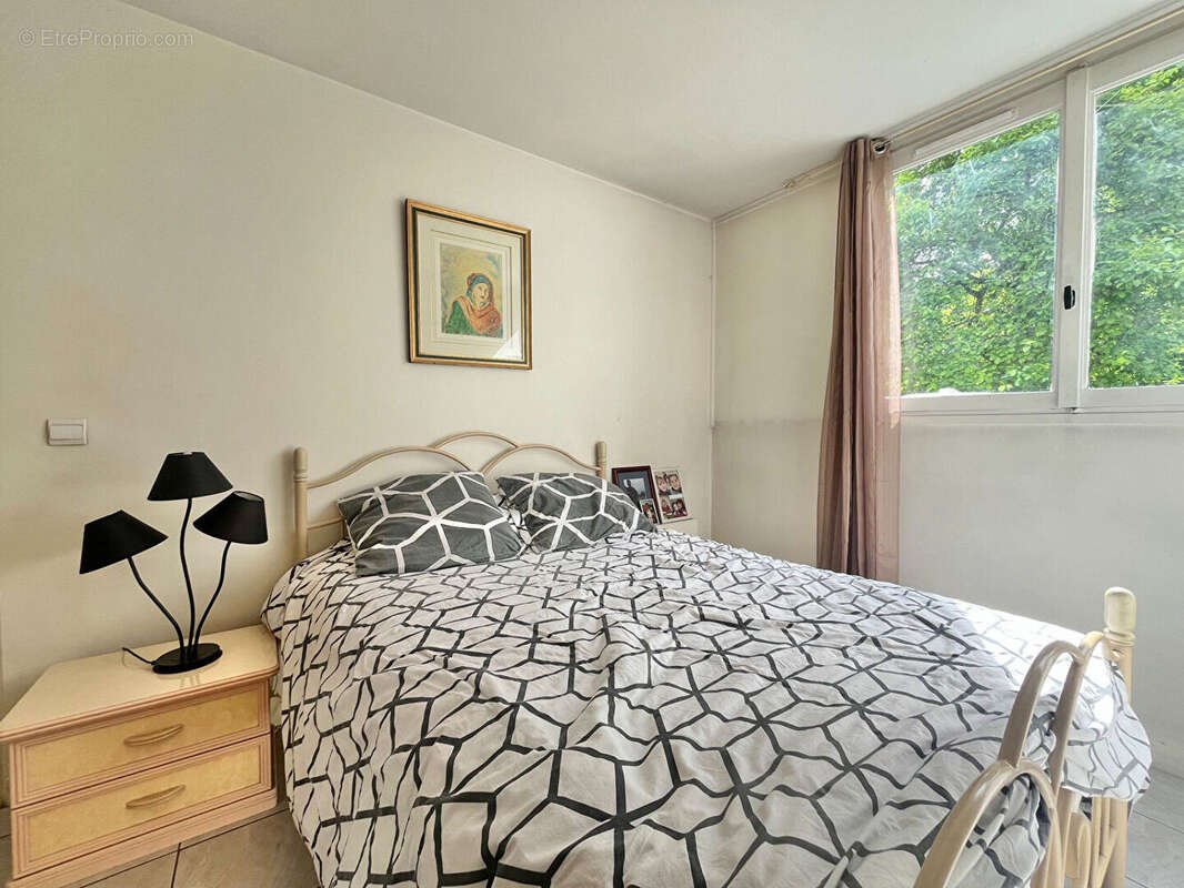 Appartement à FONTENAY-SOUS-BOIS