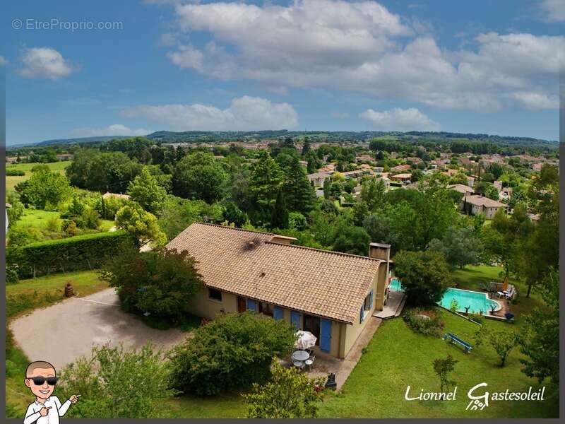 Maison à PORT-SAINTE-FOY-ET-PONCHAPT