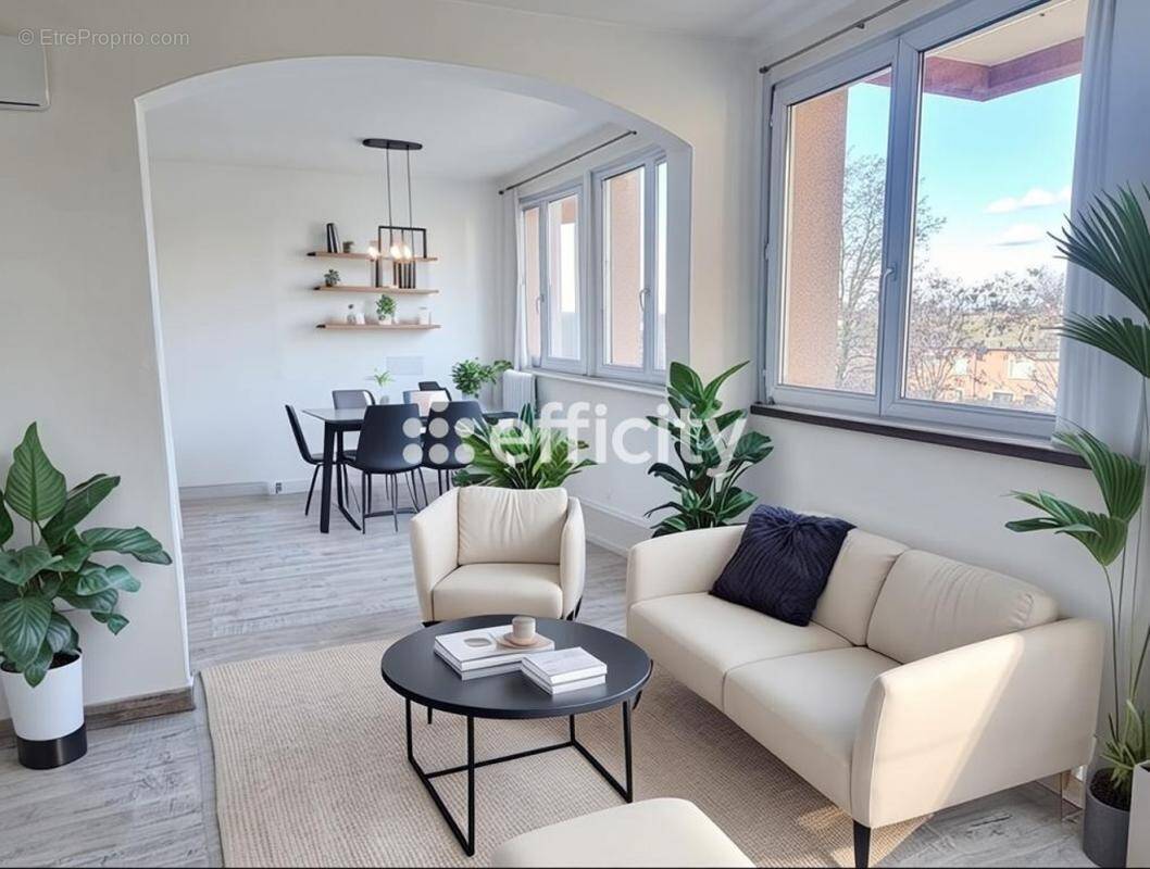 Appartement à ROMANS-SUR-ISERE