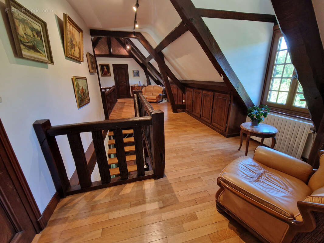 Maison à BRIQUEMESNIL-FLOXICOURT