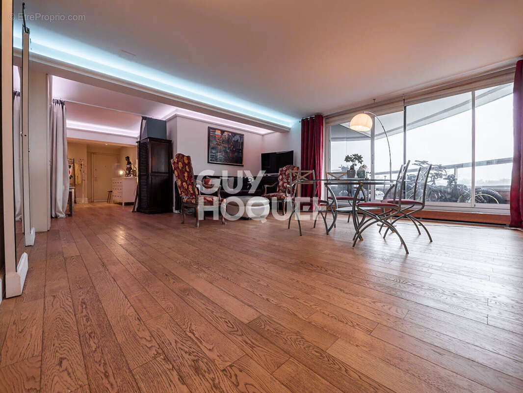 Appartement à PUTEAUX