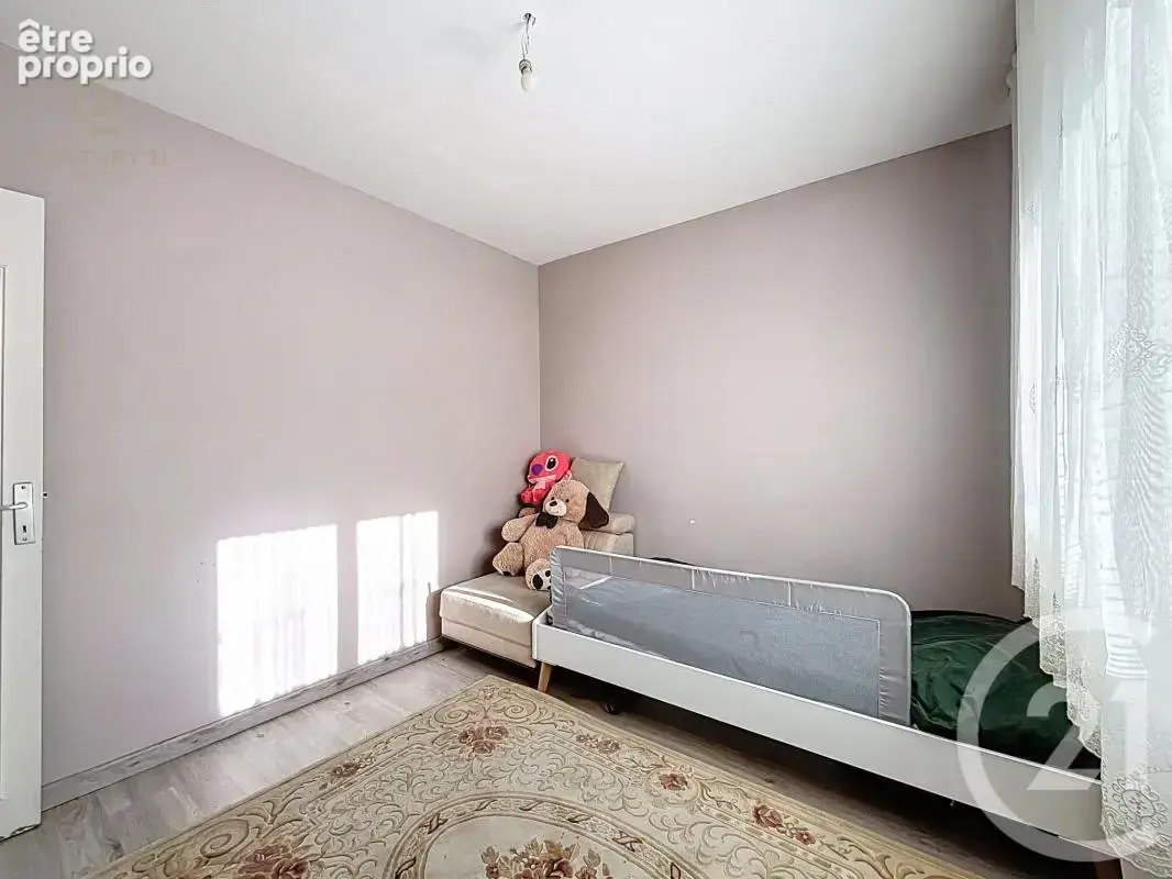 Appartement 57 m² à Pont-Eveque  - photo 7