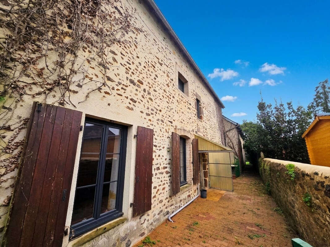 Maison à VERNIE