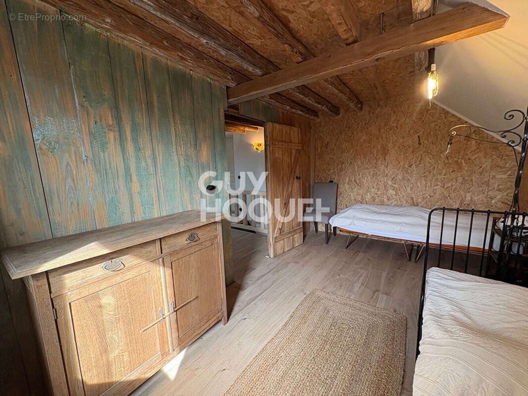 Maison à PULLAY
