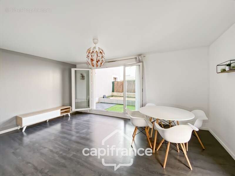 Appartement à VAIRES-SUR-MARNE