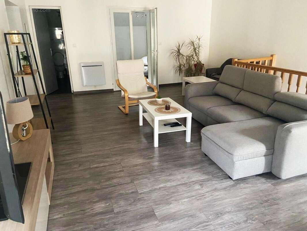 Photo 3 - Maison à RUELLE-SUR-TOUVRE