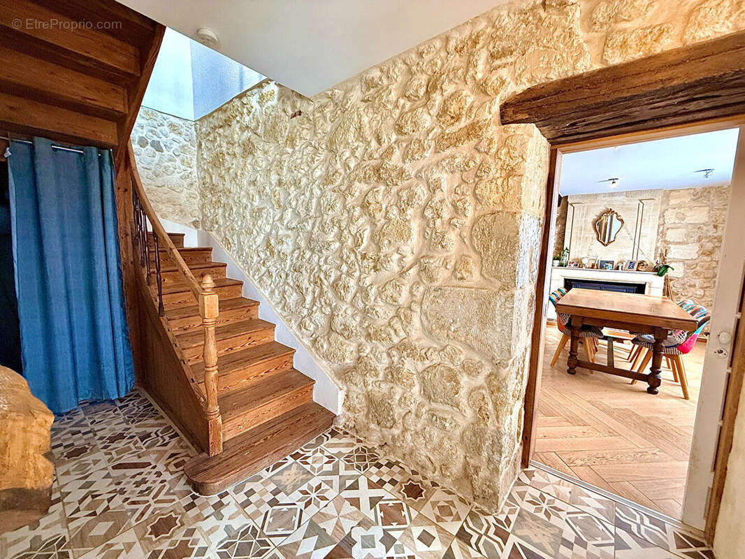 Maison à SAINT-LOUBES