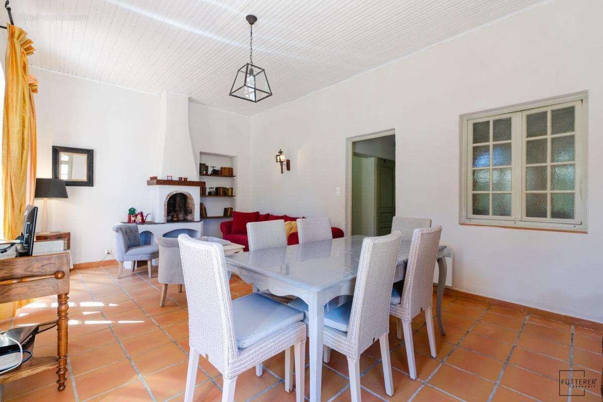 Maison 96 m² à Saint-Nazaire-D'aude  - photo 11