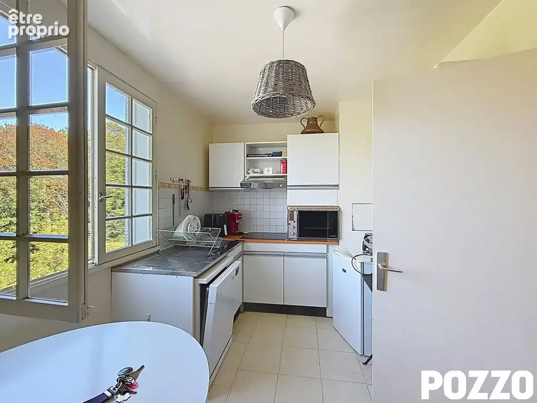 Trouville-sur-Mer Bel appartement traversant avec balcon, vue mer et parking - photo 5